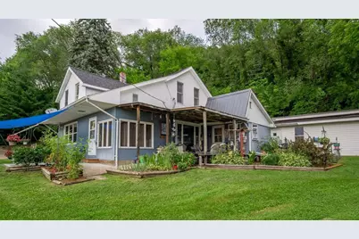 1107 S 2nd Street, Alma, WI 54610 - Photo 1