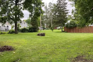 27 Park St, Barron, WI 54812 - Photo 24