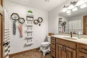 6364 Aspen Ridge Dr, Eau Claire, WI 54703 - Photo 34