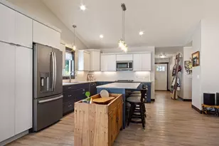 4897 Field Crest Ln, Eau Claire, WI 54701 - Photo 24