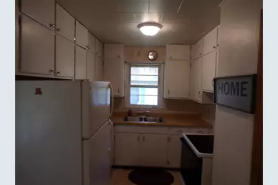 315 E Wisconsin Street, Chippewa Falls, WI 54729 - Photo 8