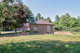 884 Windsor Forest Dr, Altoona, WI 54720 - Photo 30