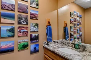 884 Windsor Forest Dr, Altoona, WI 54720 - Photo 20
