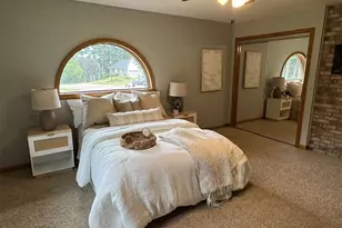 884 Windsor Forest Dr, Altoona, WI 54720 - Photo 10