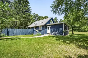 1120 Bauer Ave, Eau Claire, WI 54703 - Photo 2