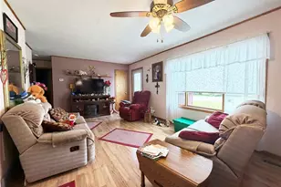 610 W Poplar Ave, Cameron, WI 54822 - Photo 8