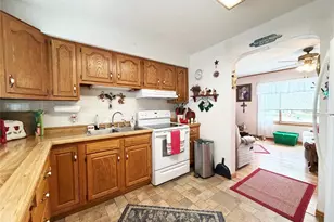 610 W Poplar Ave, Cameron, WI 54822 - Photo 6