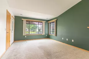 4530 E Robin Meadows Ln, Eau Claire, WI 54701 - Photo 4