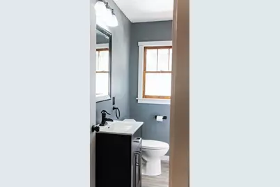 520 W Cedar Street, Chippewa Falls, WI 54729 - Photo 12