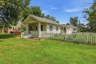 233 Ferry St, Eau Claire, WI 54703 - Photo 28