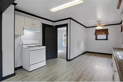 233 Ferry Street, Eau Claire, WI 54703 - Photo 6