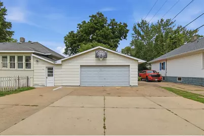 233 Ferry Street, Eau Claire, WI 54703 - Photo 34