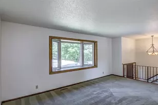 3121 Milton Rd, Eau Claire, WI 54703 - Photo 4