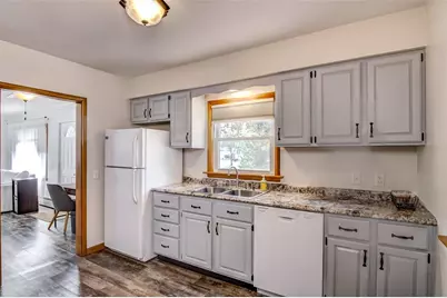602 Stanley Street, Chippewa Falls, WI 54729 - Photo 6