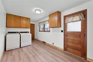 136 Barber St, Stanley, WI 54768 - Photo 16