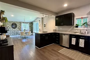 601 E Grand Ave, Chippewa Falls, WI 54729 - Photo 8