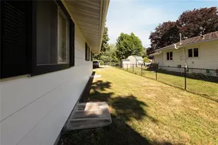 1608 Tainter St, Menomonie, WI 54751 - Photo 36