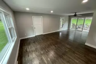 409 11th St, Wausau, WI 54403 - Photo 2