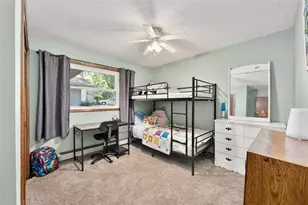 604 Manor Ct, Altoona, WI 54720 - Photo 24