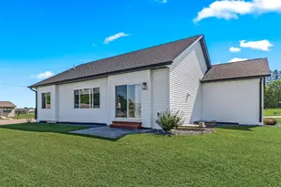 803 S White St, Fall Creek, WI 54742 - Photo 34