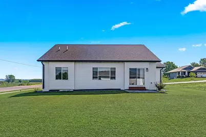 803 S White Street, Fall Creek, WI 54742 - Photo 32