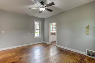 523-525 Bay Street, Chippewa Falls, WI 54729 - Photo 18