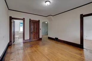 523-525 Bay Street, Chippewa Falls, WI 54729 - Photo 8
