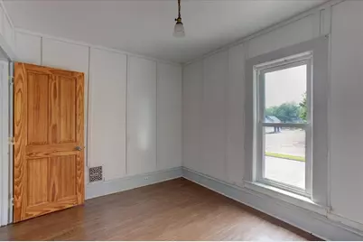 523-525 Bay Street #2, Chippewa Falls, WI 54729 - Photo 26
