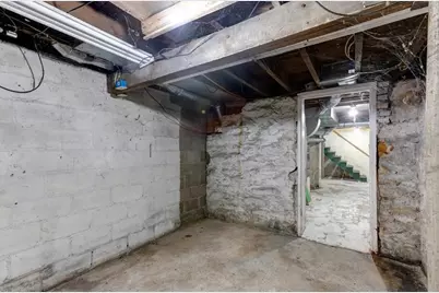 523-525 Bay Street #2, Chippewa Falls, WI 54729 - Photo 30