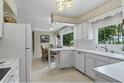 1609 Lehman Street, Eau Claire, WI 54701 - Photo 6