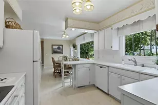 1609 Lehman St, Eau Claire, WI 54701 - Photo 6