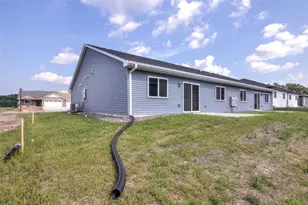 700 Sequoia Dr, Altoona, WI 54720 - Photo 30