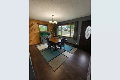 510 Skyview Avenue, Cameron, WI 54822 - Photo 8