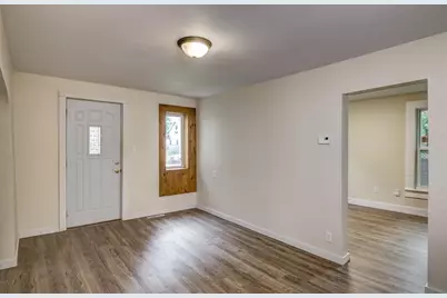 317 Stanley Street, Chippewa Falls, WI 54729 - Photo 12