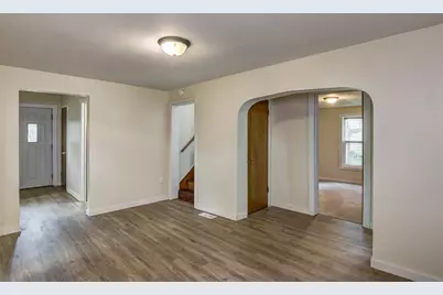 317 Stanley Street, Chippewa Falls, WI 54729 - Photo 10