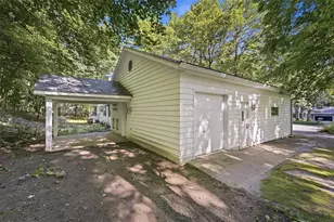 137 Canterbury Rd, Eau Claire, WI 54701 - Photo 28