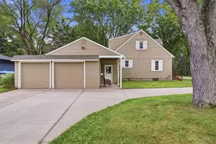 3305 Halsey St, Eau Claire, WI 54701 - Photo 4