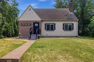 311 W Spruce St, Chippewa Falls, WI 54729 - Photo 1