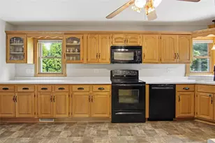 311 W Spruce St, Chippewa Falls, WI 54729 - Photo 14