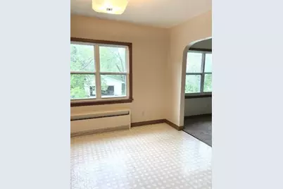 1305 Woodland Avenue #1-6, Eau Claire, WI 54701 - Photo 6