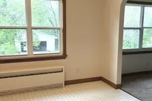 1305 Woodland Ave, Eau Claire, WI 54701 - Photo 6