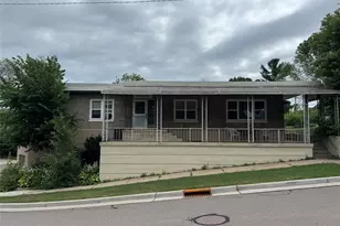 1305 Woodland Ave, Eau Claire, WI 54701 - Photo 4
