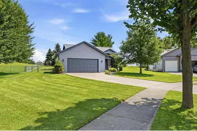 403 Brookshire Court, Altoona, WI 54720 - Photo 2