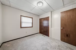 126 W Cedar St, Chippewa Falls, WI 54729 - Photo 14