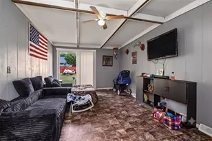 684 Jackson St, Mondovi, WI 54755 - Photo 4