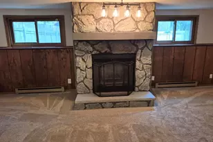 809 Kimberly Dr, Eau Claire, WI 54703 - Photo 14