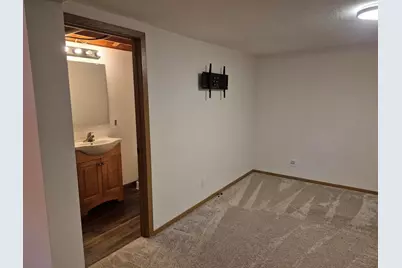 809 Kimberly Drive, Eau Claire, WI 54703 - Photo 16