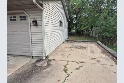 809 Kimberly Drive, Eau Claire, WI 54703 - Photo 34