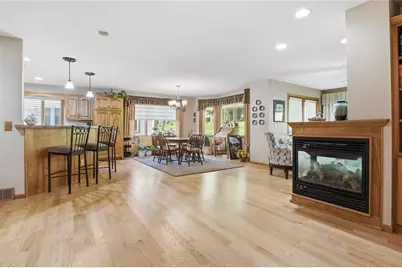 2615 E Princeton Avenue, Eau Claire, WI 54703 - Photo 10