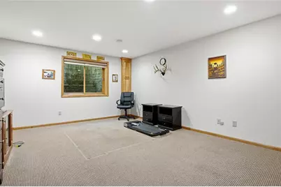 2615 E Princeton Avenue, Eau Claire, WI 54703 - Photo 28